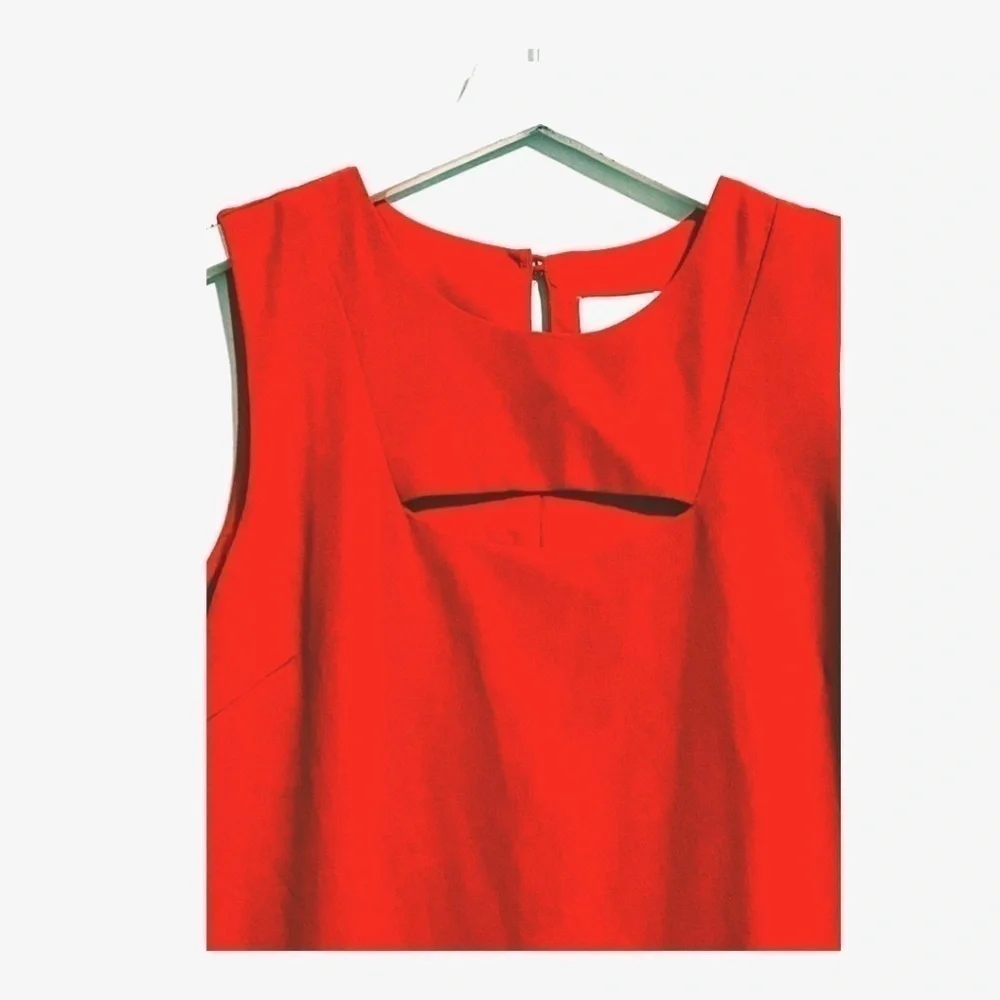 Greylin red orange peakboo cutout mini dress, size S - Picture 3 of 8